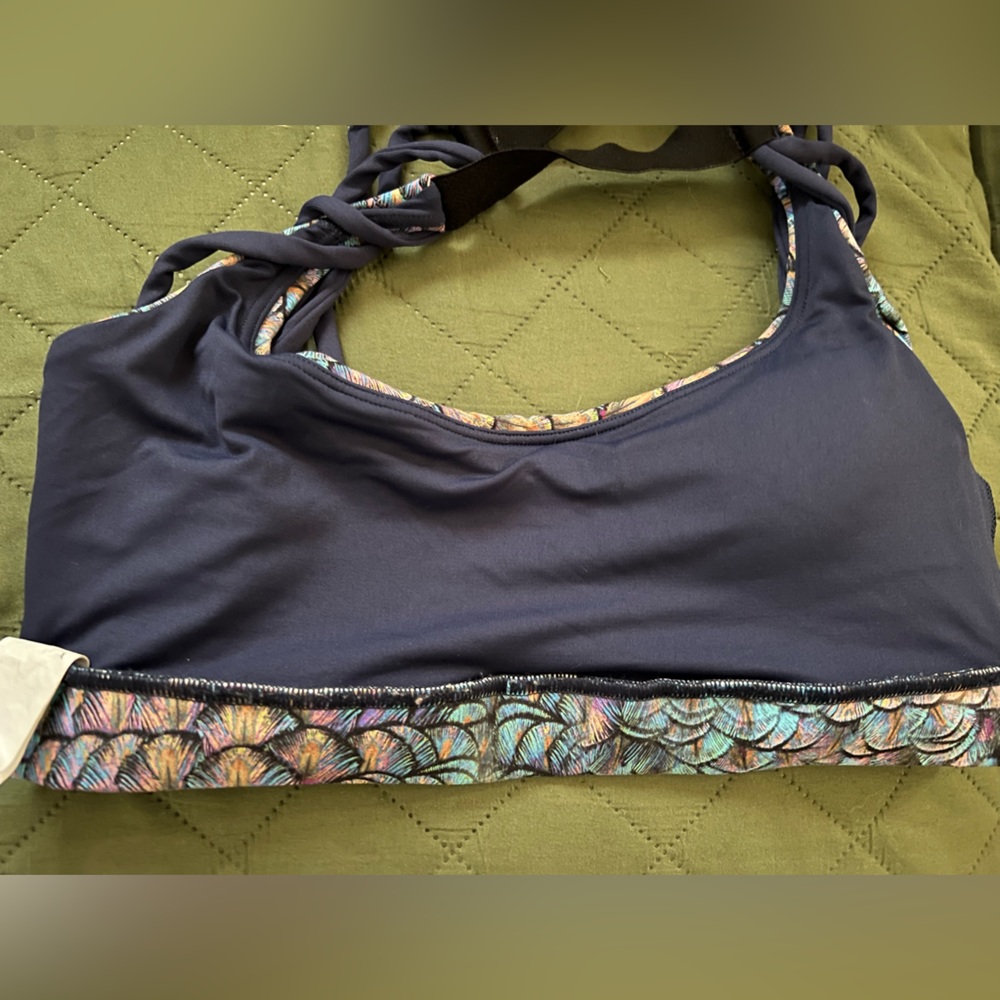 Multicolored Sports Bra - Picture 3 of 5